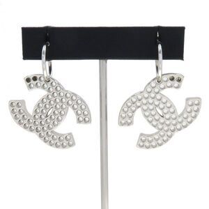 Chanel 03pearrings